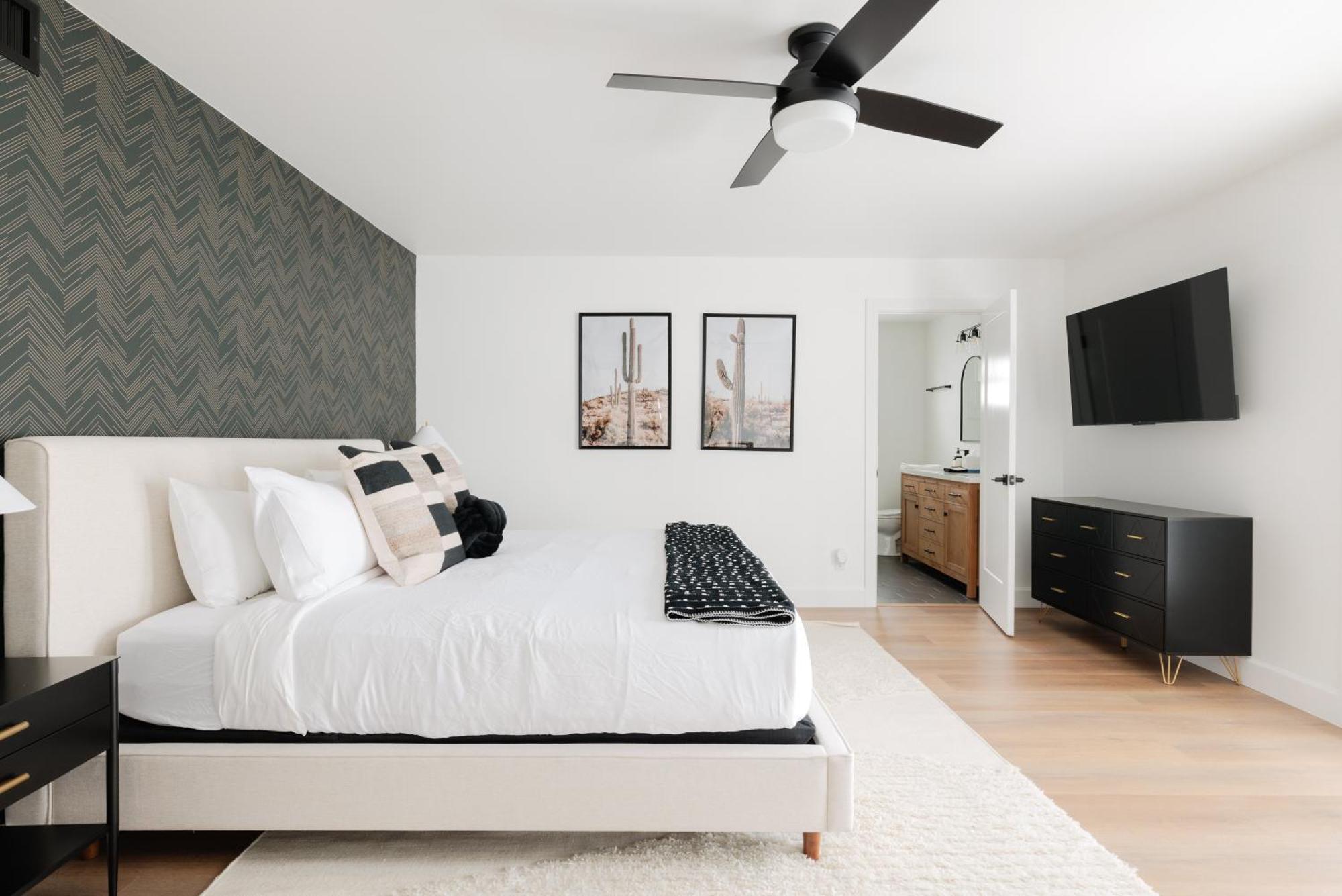 Old Town Gem By Porter Dog-friendly Wheated Pool And Arcade Games Holiday home